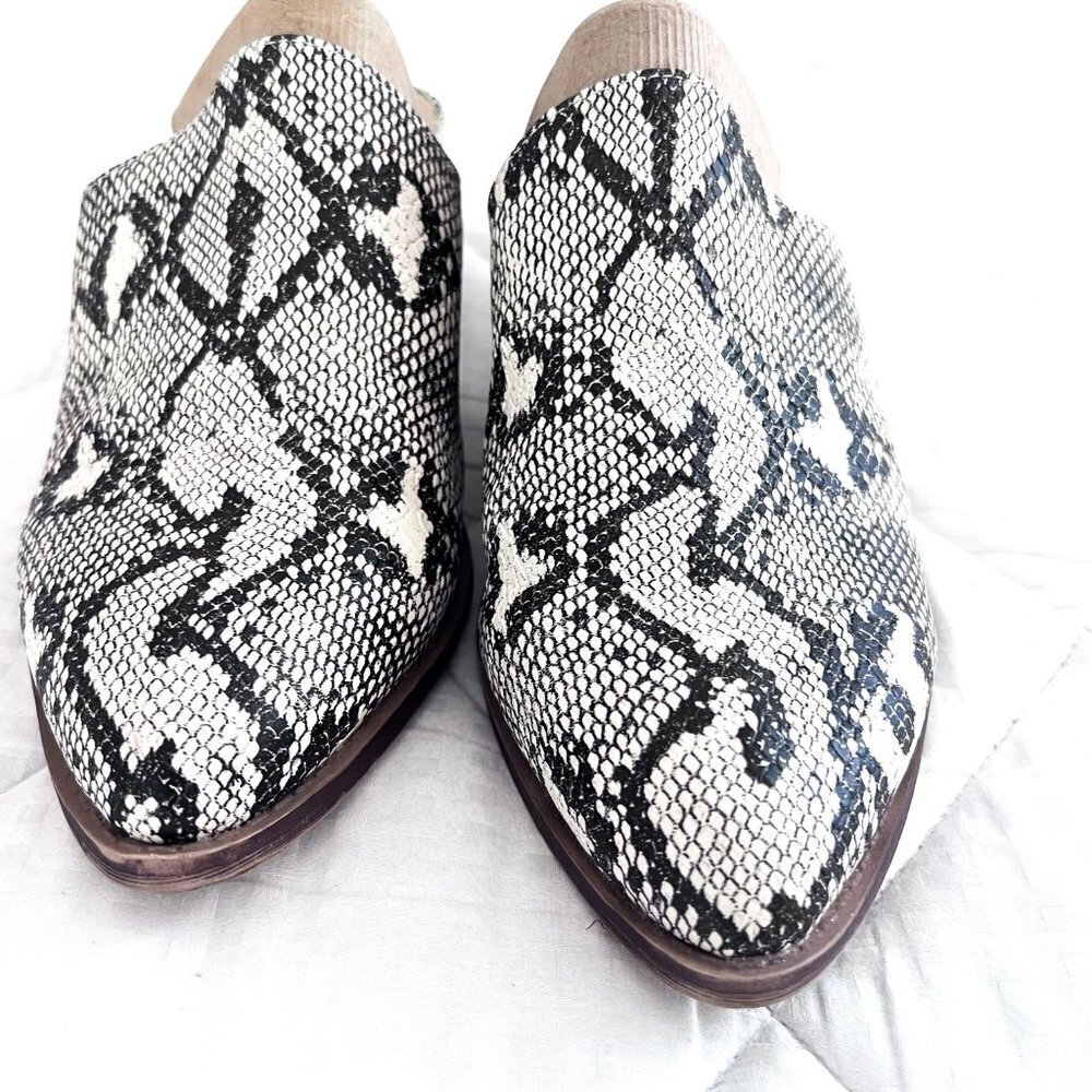 Chinese Laundry Catherin Mule - Snake - Picture 6 of 12